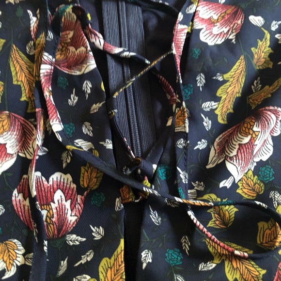 Lulus bell sleeve romper - Picture 2 of 5